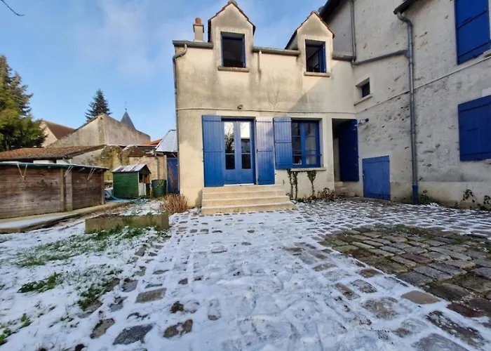 Ancienne Ferme Semesterbostad Chessy (Seine-et-Marne)